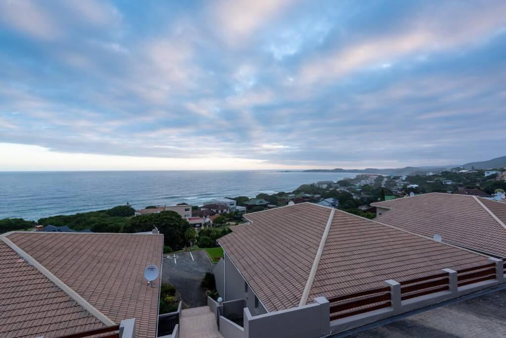 Ferienwohnung Modern & Tranquil Mitai House Brenton-on-Sea Exterior foto